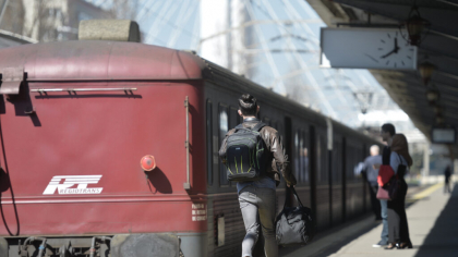 Trenurile CFR vor circula mai lent din cauza temperaturilor extreme