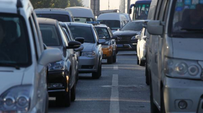 Cum vrea Bujduveanu să scape Bucureștiul de traficul infernal. Primarul anunță noi interdicții și amenzi uriașe pentru unii șoferi