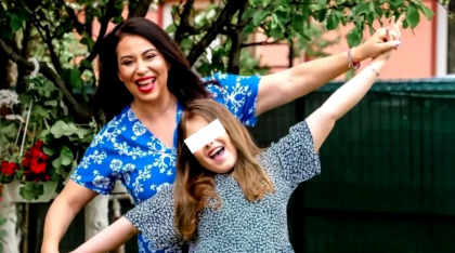 Festivitate de absolvire tristă pentru Isa, fiica Oanei Roman. Mama ei a recunoscut motivul: „Știu însă că…”