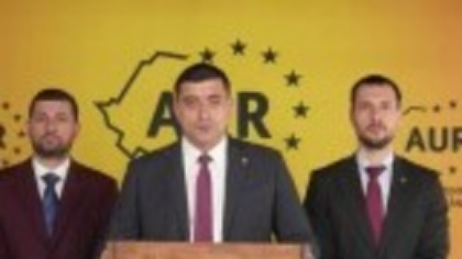 Mai multe petiții online cer arestarea lui George Simion, scoaterea AUR în afara legii și anularea scrutinului din 18 mai