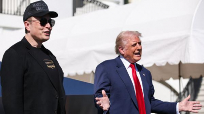 Noua defecțiune a platformei X îl îndepărtează pe Musk de Trump