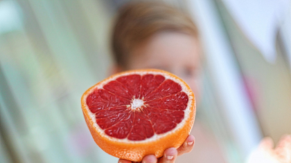 Fructul minune care curăță ficatul și produce colagen. Este plin de vitamina C