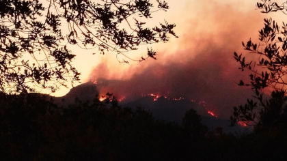 Peste 18.000 de persoane sunt izolate din cauza unui incendiu de vegetaţie care face ravagii în Catalonia