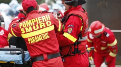 Selfie-urile fac noi victime. Doi adolescenți au ajuns la spital, după ce s-au electrocutat pe un vagon de marfă, în Târgu-Neamț