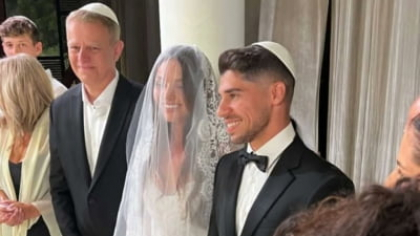 Fotbalistul lui Tottenham a făcut nuntă în Israel, dar acum a rămas blocat