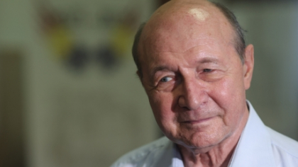 Traian Băsescu se ia direct de liniile roșii anunțate de Grindeanu: Unde erau când ați dus țara în pragul falimentului?