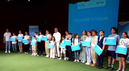 Noile generaţii, implicate în salvarea mediului înconjurător. Elevii au fost premiaţi alături de dascăli la Olimpiada Natura dintre Ape