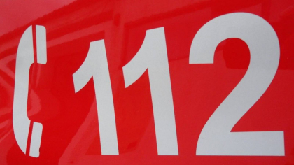 Un fals caz Caracal a pus poliţia pe jar. Amenzi de 500 de lei pentru părinţii unor adolescente care au sunat din distracţie la 112, pretinzând că sunt răpite cu o dubă neagră