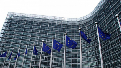 România, sub presiunea Bruxelles-ului: Deficitul bugetar trebuie redus cu 1,7% din PIB până în 2025