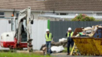 Irlanda începe săpăturile într-o fostă fosă septică, unde aproape 800 de bebeluși au fost îngropați de călugărițe