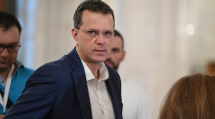 Ce spune ministrul Moșteanu despre posibilitatea serviciului militar obligatoriu în România