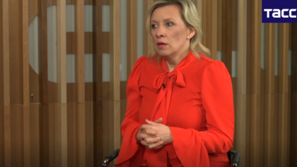 Zaharova îl acuză pe Macron de o„mutare” cu efect în… România