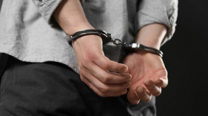 Președintele unei secții de votare din Timișoara a fost ridicat de poliție pentru racolarea unui băiat de 15 ani