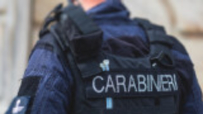 Doi frați români din Italia au rămas fără 36.000 de euro după ce au fost jefuiți de trei polițiști. „Mă întreba ce am ilegal”