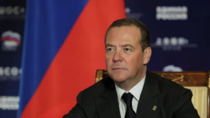 Medvedev amenință din nou. Rusia ar putea lansa „lovituri preventive” împotriva Occidentului