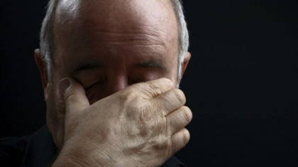 O femeie a fost condamnată pentru că a înșelat un pensionar cu 10.000 de lei, după ce l-a mințit că își repară BMW-ul ca să se mute cu el