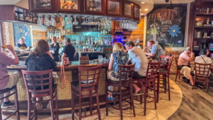 Majorarea TVA-ului ar putea duce la închiderea a 10.000 de companii din HoReCa. „Pune presiune și mai mare pe business-urile corecte, care își desfășoară activitatea transparent"