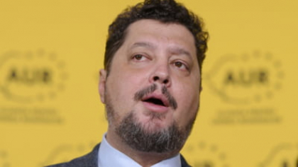 Claudiu Târziu, recent plecat din AUR: "Pentru români nu mai contează decât să izgonească această clică. Singura problemă este că revoluțiile de acest tip nu știi niciodată unde duc"