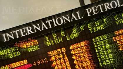 Prețul petrolului s-a stabilizat, după declinul determinat de tensiunile economice globale