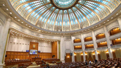 21 de deputaţi cu case în Capitală au decontat chirie