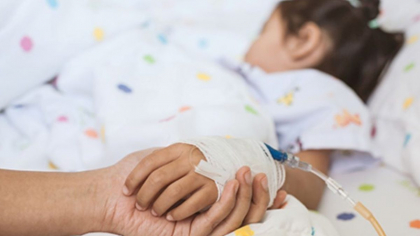 Scene halucinante la Spitalul de Copii „Sf. Maria”. O mamă a fost forțată să fugă din unitatea medicală, după ce a fost umilită de medici: „Mi-a spus că are cazuri importante, nu se ocupă de nimicuri”