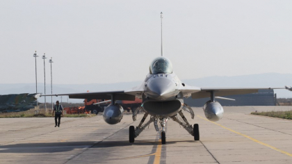 Ar trebui ca România să doneze avioane F16 Ucrainei? Expert: „Summitul NATO stimulează statele europene să doneze Kievului vechituri”