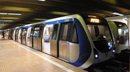 Un bărbat de 41 de ani s-a aruncat în faţa trenului de metrou