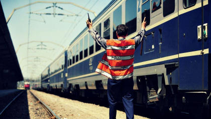 Ministerul Transporturilor anunță economii de peste 130 de milioane lei la CFR: tăieri de indemnizații, trenuri suspendate și program redus de lucru