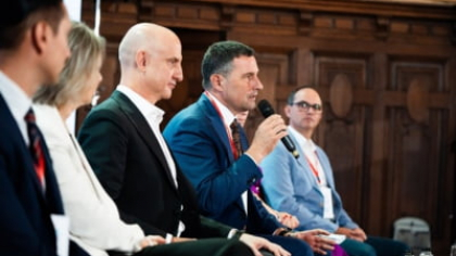 Antreprenorii din România susțin măsurile fiscale ale Guvernului Bolojan, sugerează vicepremierul: „Înțeleg foarte bine”