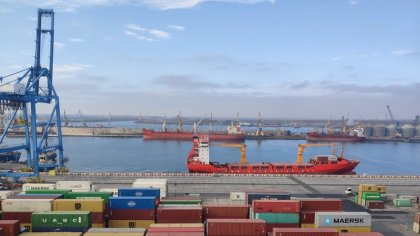 Beijingul se prezintă drept noul garant al comerțului global. China își exportă nu doar bunurile, ci și deflația