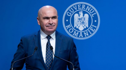 Bolojan taie salariile în 2026. Ce categorie de angajați sunt vizați