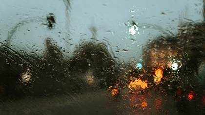 Cum va fi vremea astăzi, 6 mai. Avertizările celor de la ANM. Nu plecați de acasă fără umbrelă