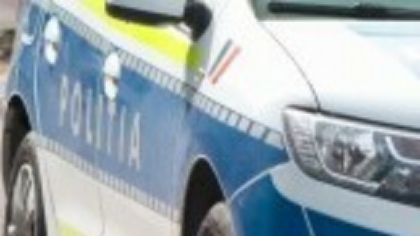 Două eleve din Cluj ar fi fost agresate sexual de un profesor în timpul meditațiilor. Bărbatul a fost arestat preventiv