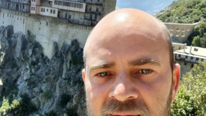Trebuia să ajungă pe Muntele Athos, însă a sfârșit la spital. Ce s-a întâmplat cu Cosmin Seleși