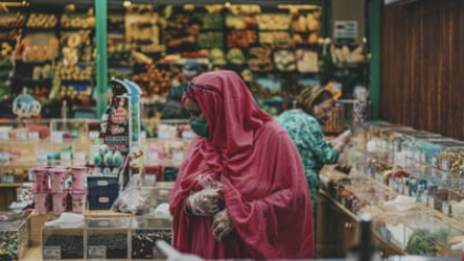 Controversata lege a hijabului, oprită de Consiliul de Securitate Națională al Iranului. Ce riscau femeile dacă  nu își acopereau părul în public
