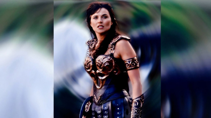 Cum arată și cu ce se ocupă Lucy Lawless, protagonista din „Xena, prințesa războinică”, la 57 de ani