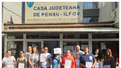 Angajații de la Casele de Pensii ies în stradă din cauza tăierii veniturilor. Pensiile românilor sunt în pericol