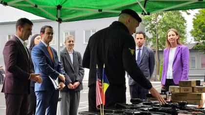 Moldova, pe lista țărilor unde SUA ar putea trimite imigranți ilegali. Poliția din Chișinău primește ajutor american
