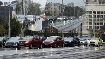 Imagini de coșmar! Urmează o săptămână în care traficul din Iași este paralizat complet. Dezastrul din trafic este înrăutățit de zeci de mii de pelerini