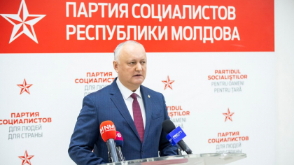 Prorusul basarabean Igor Dodon o acuză pe Maia Sandu de implicare în campania electorală. Mesajul pentru Nicușor Dan