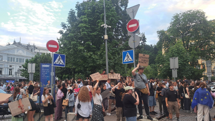 Proteste la Kiev. Furia creşte în Ucraina după ce Zelenski a promulgat legea ce vizează reducerea puterii organismelor anticorupție