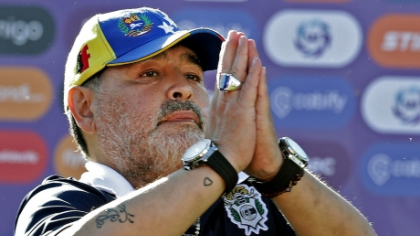 Procesul privind moartea lui Diego Maradona: una dintre fiicele marelui fotbalist denunţă 'punerea în scenă' a convalescenţei tatălui său