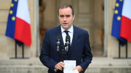 Emmanuel Macron l-a numit din nou pe Sébastien Lecornu ca prim-ministru al Franței, în încercarea de a calma criza politică
