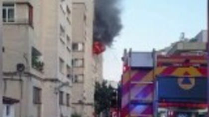 Sfaturile specialiștilor, după incendiul provocat de o trotinetă electrică lăsată la încărcat peste noapte