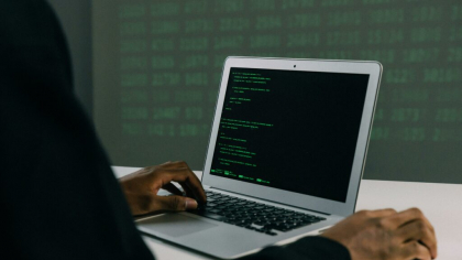 Atac cibernetic uriaș în Suedia. Datele a 1,6 milioane de oameni au ajuns pe darknet