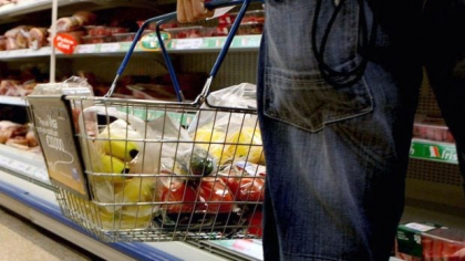 Eliminarea plafonării adaosului comercial la alimente va duce la o inflație de 15%, avertizează Florin Barbu