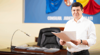 Președintele CJ Galați anunță că va vota pentru un drum european și Nicușor Dan