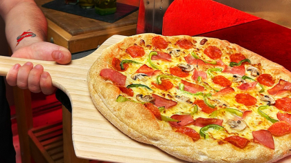 Pofta vine pe loc, cu gustul unic Pizza Hut