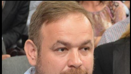 Replica grobiană a unui primar către colegii din Prefectură: „Mă piș pe voi!”