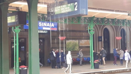 Traficul feroviar pe ruta Sinaia-Buşteni a fost reluat